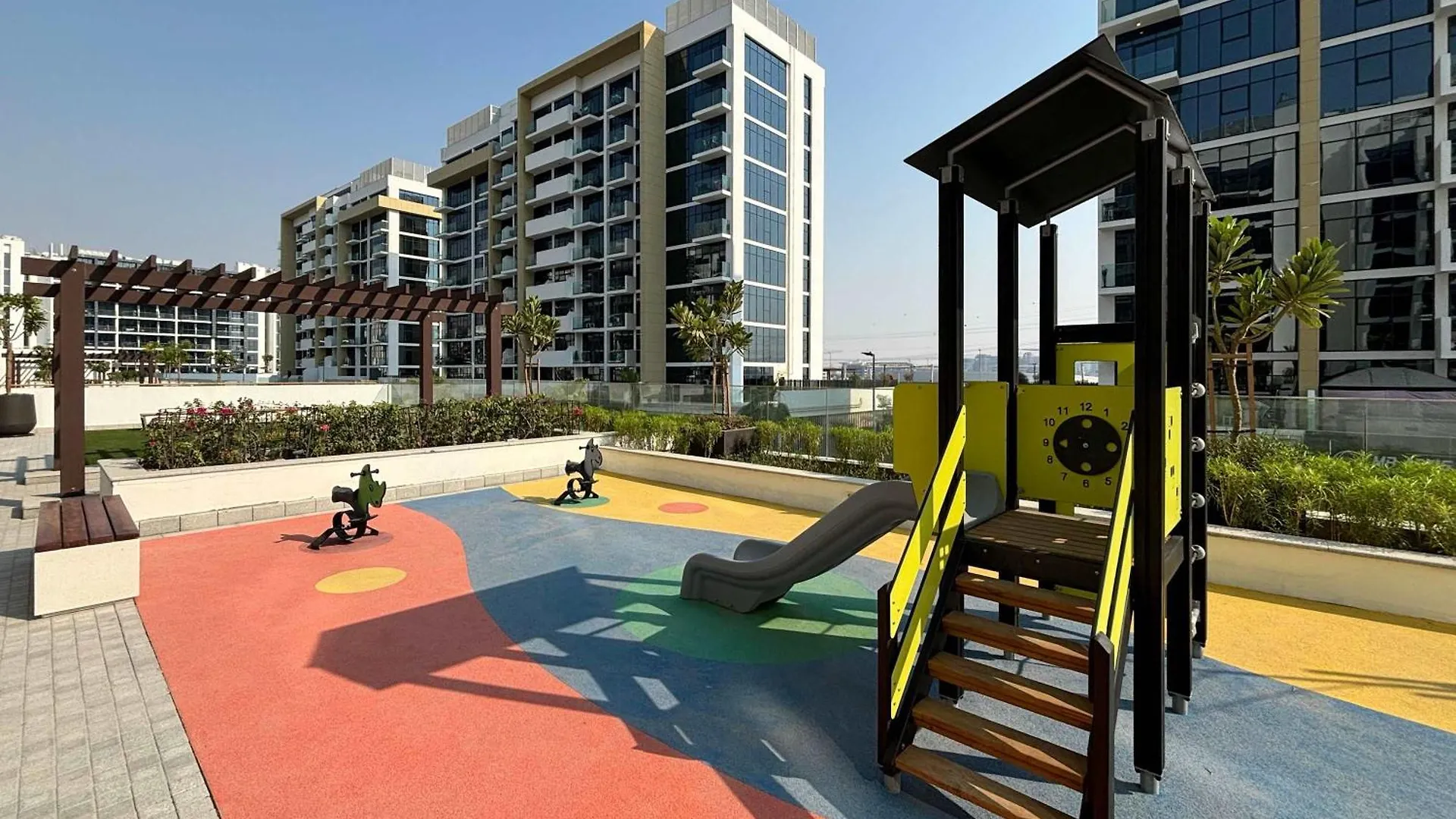 Frank Porter - Azizi Riviera 13 Dubai Apartment